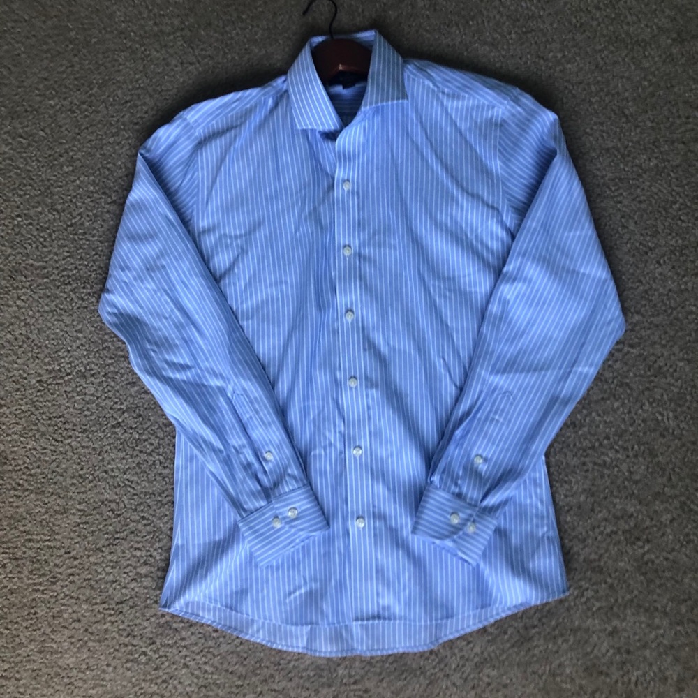 Men’s Buttoned Down Dress Shirt